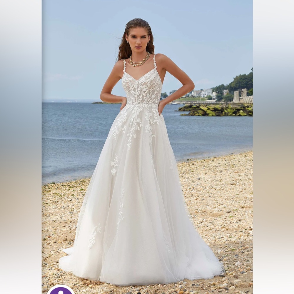 Morilee Amy & Eve “Presley” 15055